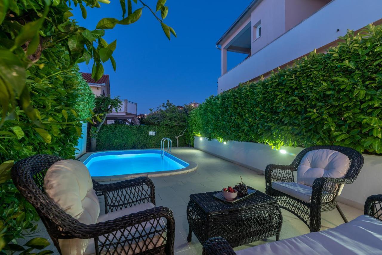 Apartments Orlic Trogir Exterior foto