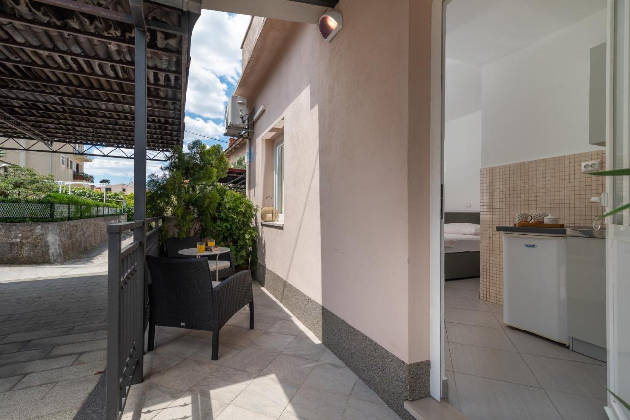 Apartments Orlic Trogir Exterior foto