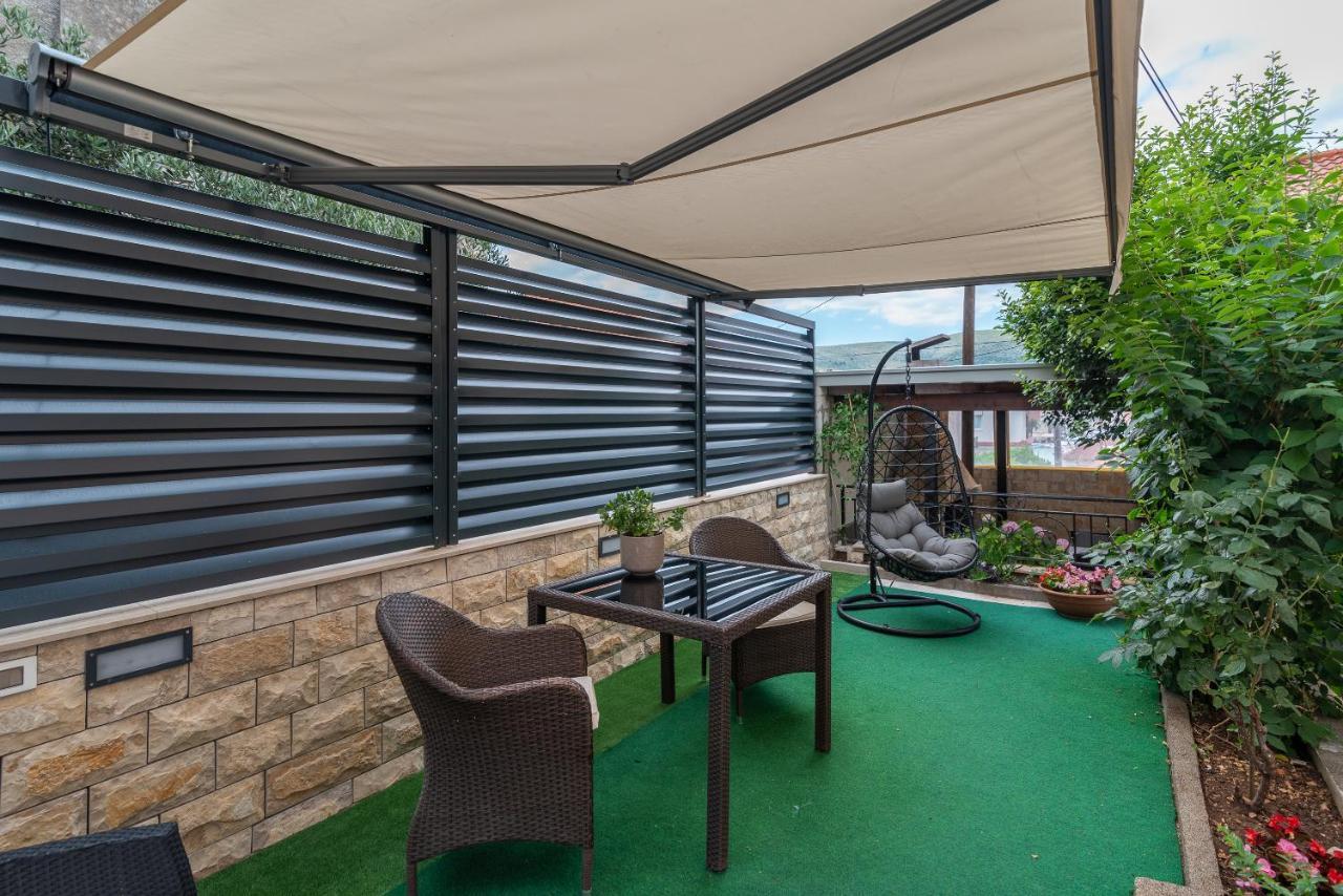 Apartments Orlic Trogir Exterior foto